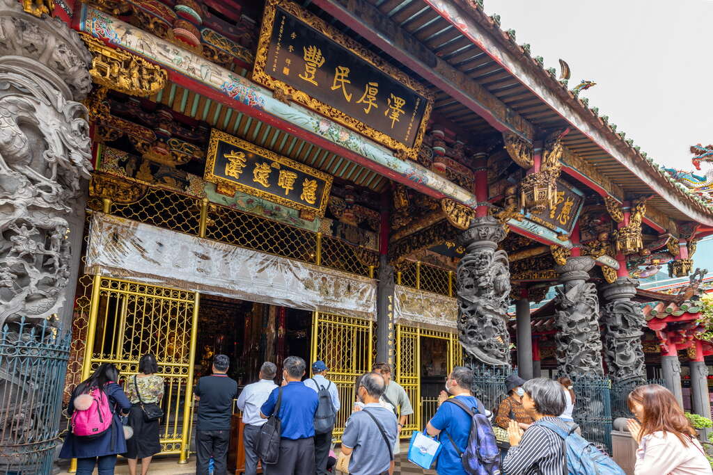 龍山寺